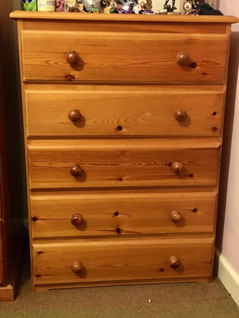 Solid pine chest of drawers
