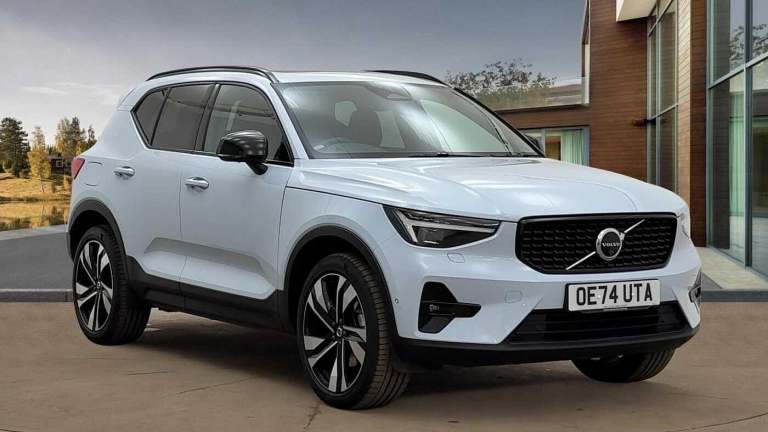 2024 Volvo XC40 2.0 B3P Ultra Dark 5dr Auto ESTATE PETROL Automatic