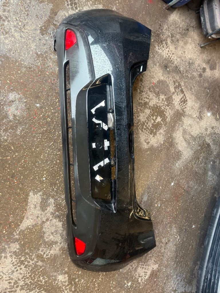 2010 Mazda 2 rear bumper 5 door black 