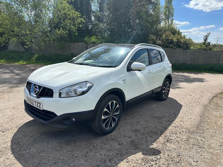 Nissan, QASHQAI, Hatchback, 2012, Manual, 1461 (cc), 5 doors