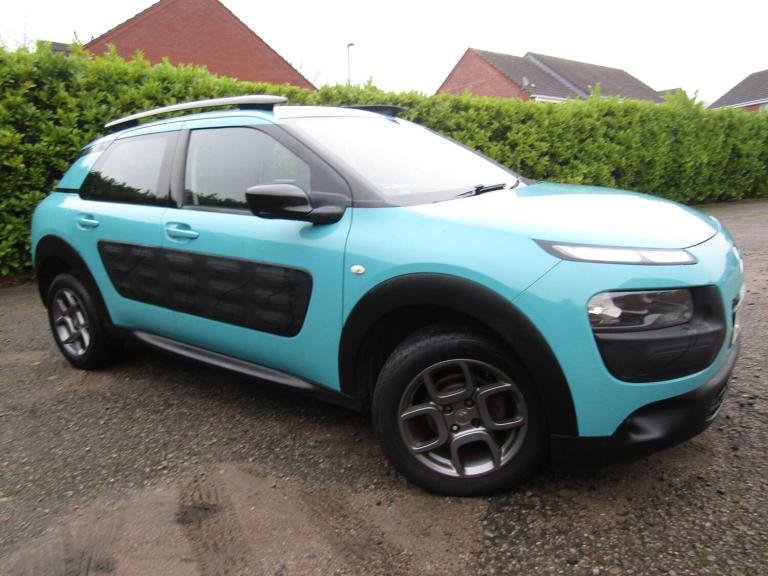 Citroen C4 Cactus 1.2 PureTech Feel Euro 5 5dr (Euro 5) Petrol Manual