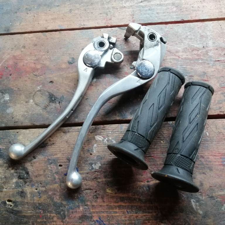 Clutch /brake levers and gribs