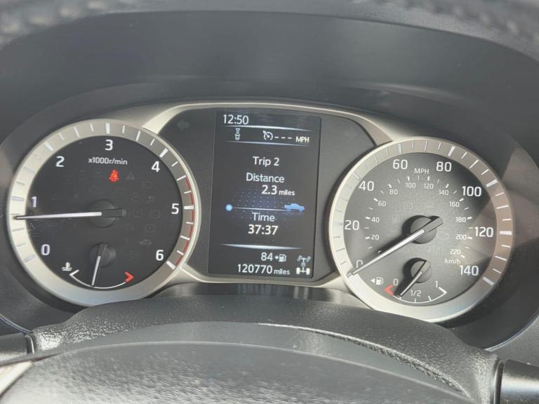 2016 Nissan Navara Double Cab Pick Up Tekna 2.3dCi 190 4WD PICK UP DIESEL Manual