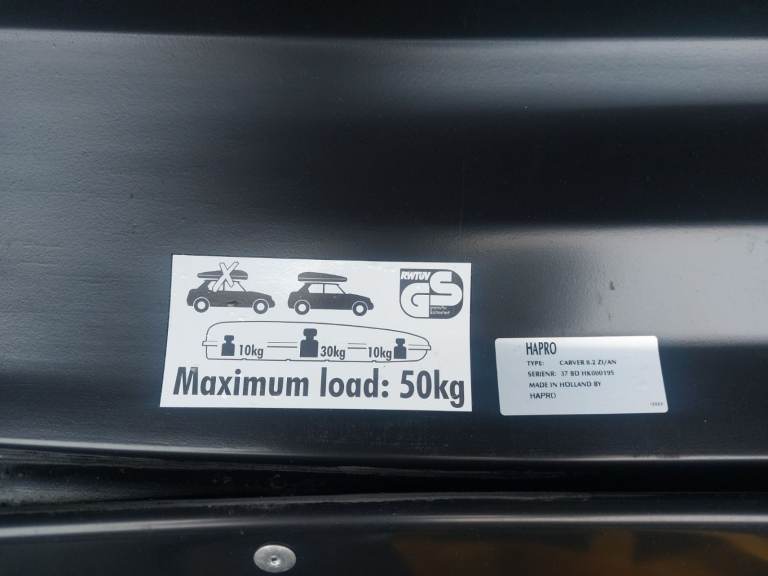 Ski Roof Box