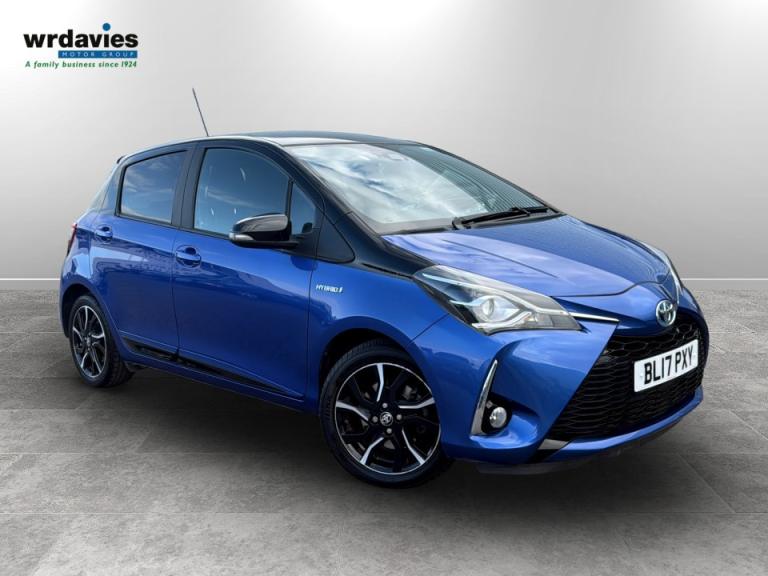2017 Toyota Yaris 1.5 Hybrid Blue Bi-tone 5dr CVT Hatchback Hybrid Automatic