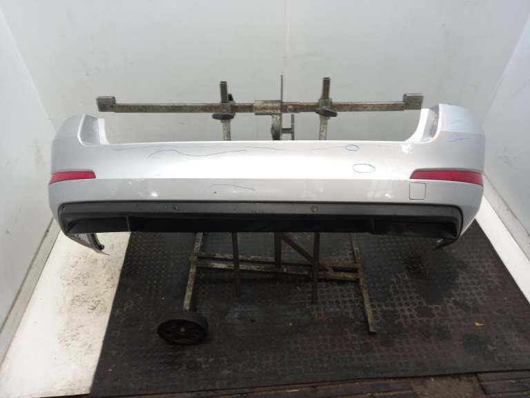 Skoda Octavia Rear Bumper 2013-2020 Estate Silver 8e / A7w