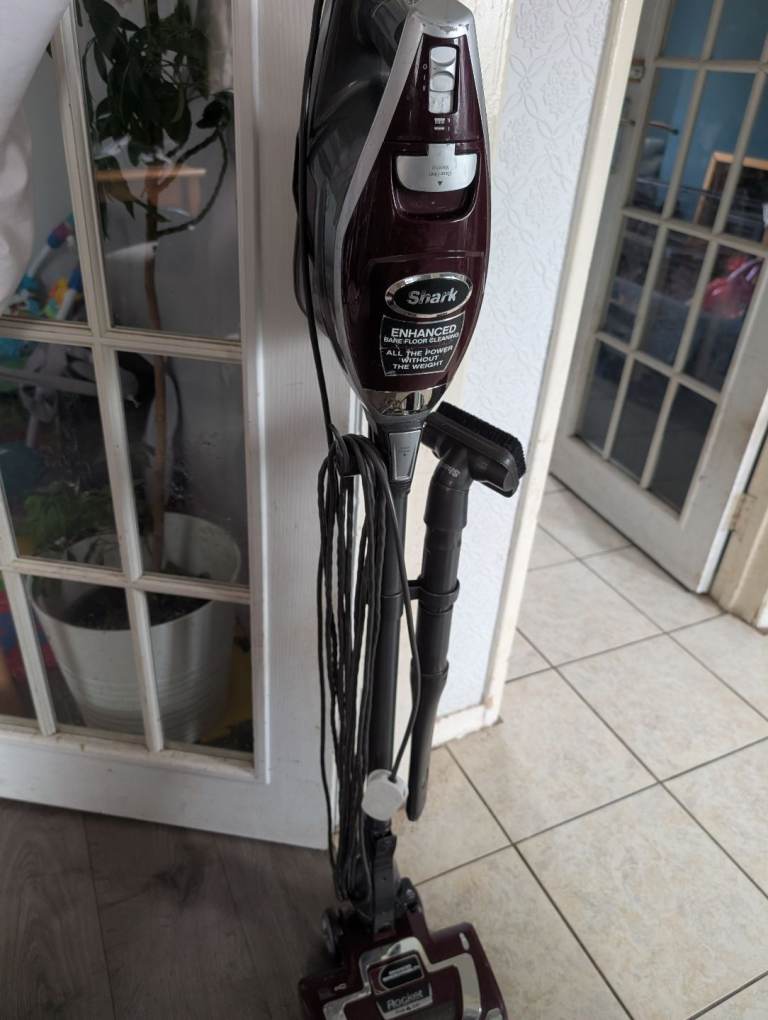 Shark rocket pet vacuum 