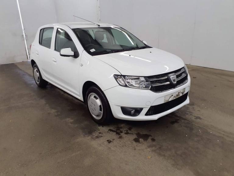 2013 Dacia Sandero 1.2 16V Laureate 5dr HATCHBACK PETROL Manual