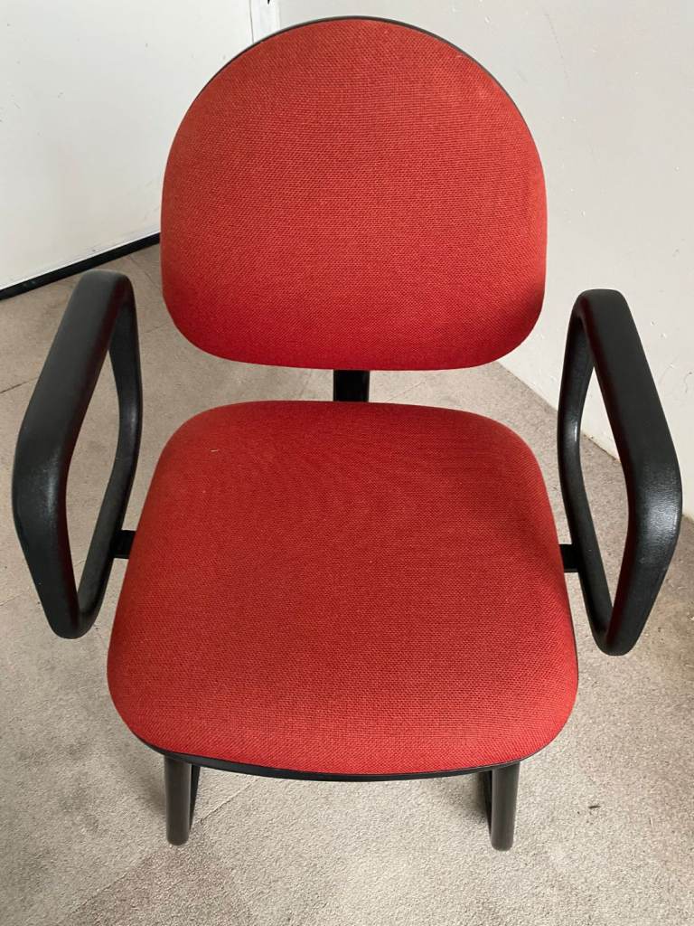 Folding table and 2 stong heavy office chairs very good condition