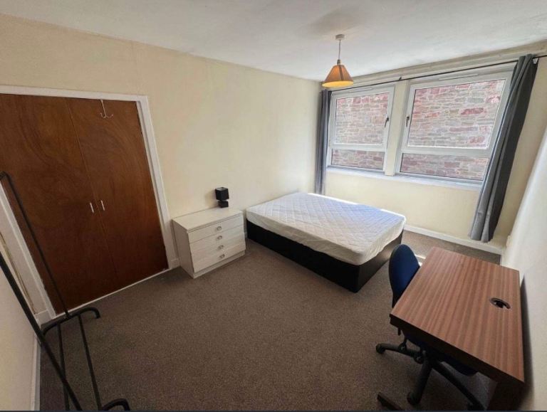 Room Short term accommodation 