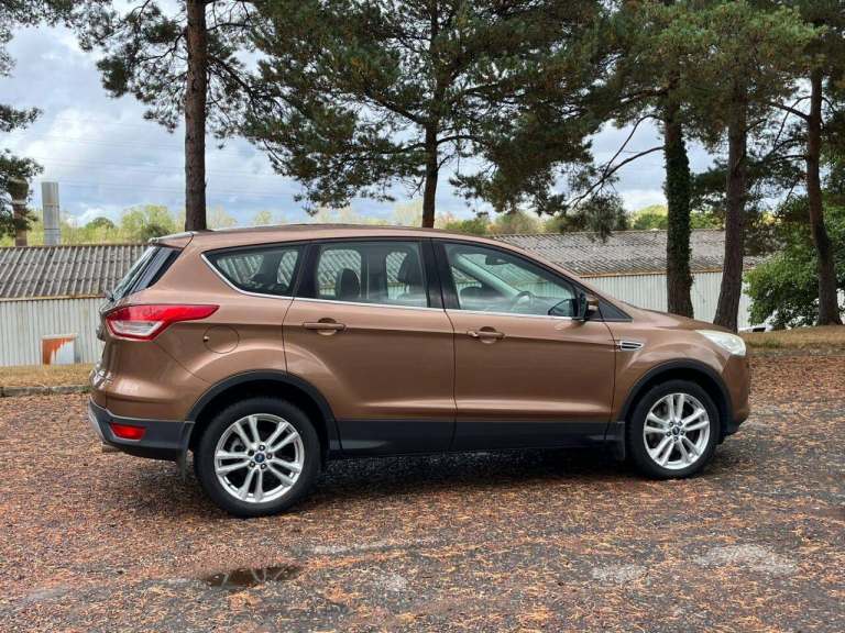 2014 Ford Kuga 2.0 TDCi Titanium X SUV 5dr Diesel Manual AWD Euro 5 (163 ps) HATCHBACK Diesel Manual