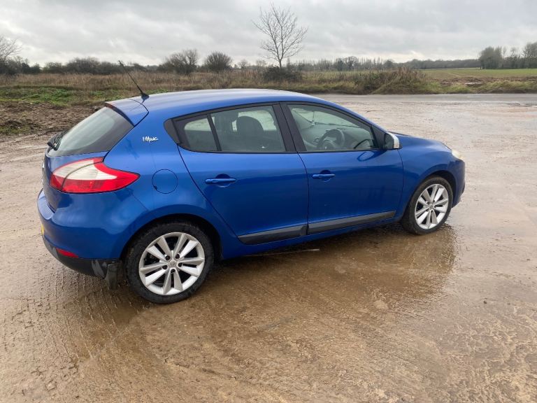 2010 Renault megane 1.6 I music £500