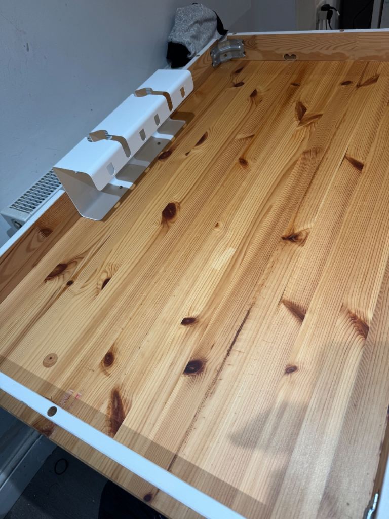 Computer table/ dinning table 