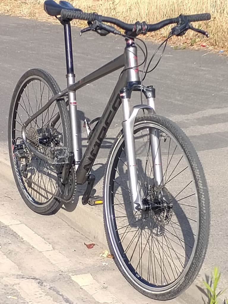Unisex Hybrid Norco FXR 2. Great Condition. Perfect Working Order. Hydraulic Brakes!