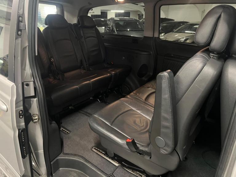 2009 Mercedes-Benz Viano 3.0 CDI Ambiente RWD L4 H1 5dr MPV Diesel Automatic