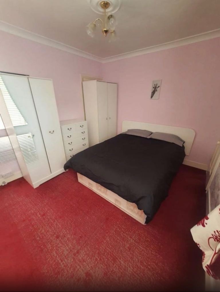 En-suite Room|Rochester|Bills & WiFi Included