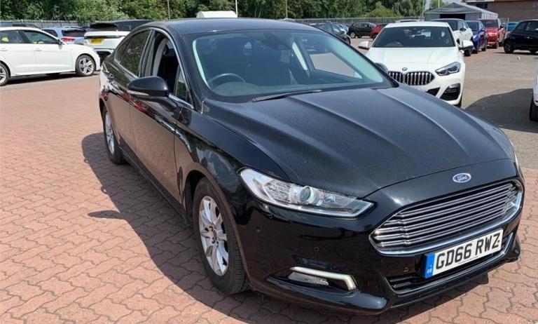 2016 Ford Mondeo 1.5 TDCi ECOnetic Titanium 5dr ++ NAV / 20 TAX / 78 MPG / ULEZ ++ HATCHBACK Dies...