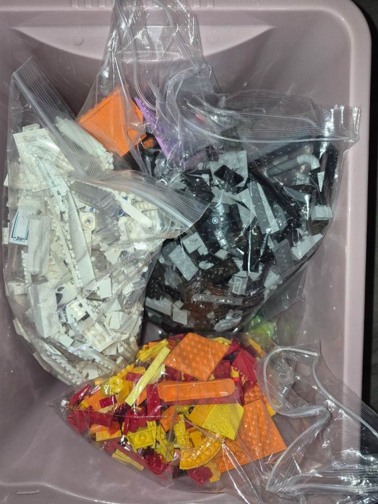 Lego bricks 4 kilo mixed sets