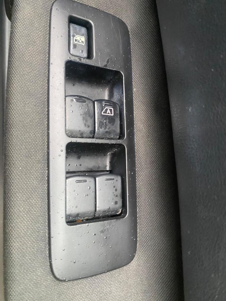 2009 Nissan Qashqai 1.6 Visia 5dr HATCHBACK PETROL Manual