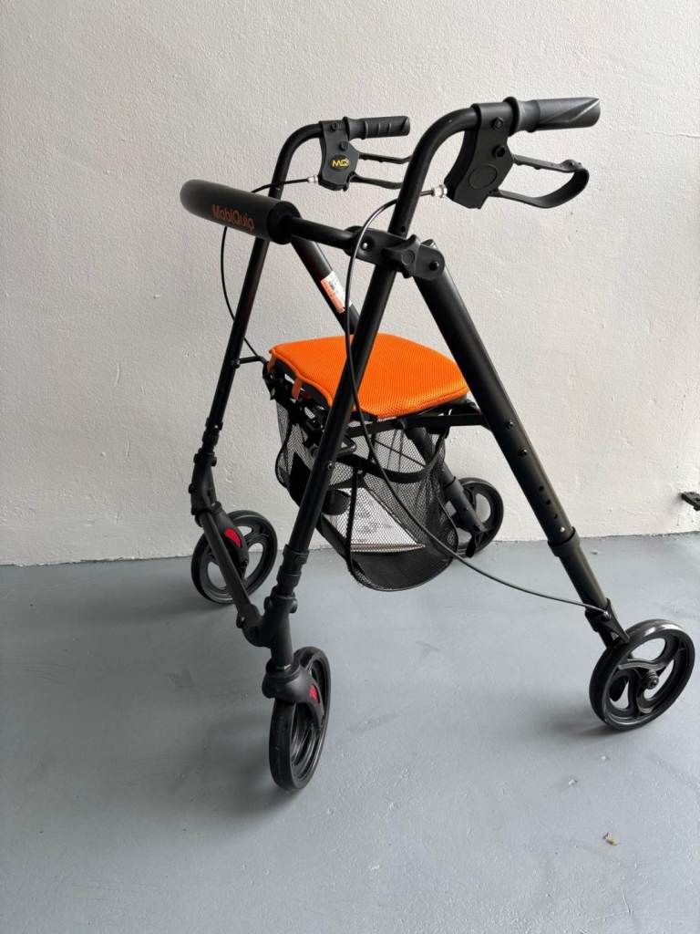 MobiQuip Lightweight 4-Wheel  Aluminium Rollator walking frame with Seat
