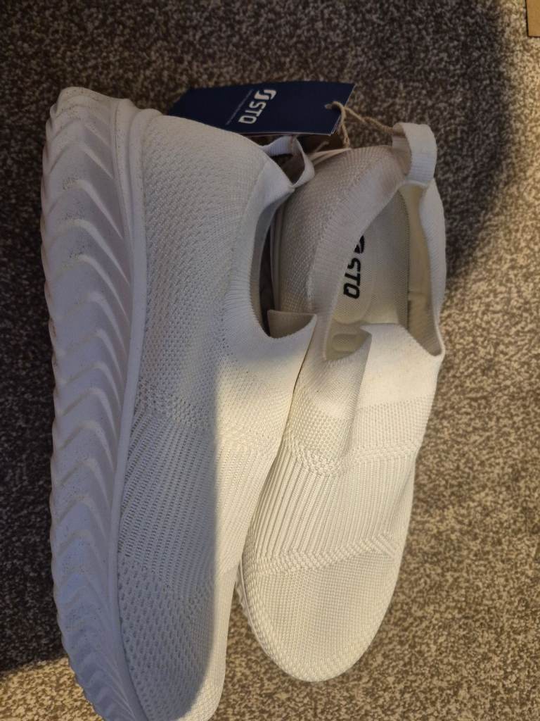 STQ slip on memory foam trainers 