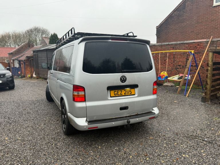 Volkswagen, TRANSPORTER SHUTTLE, Minibus, 2005, Manual, 2460 (cc)