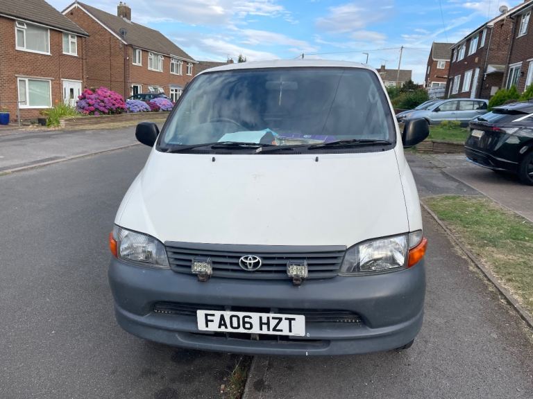 Toyota, HIACE 280 GS SWB 88 BHP, Panel Van, 2006, 2494 (cc)