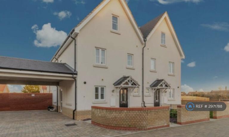 4 bedroom house in Heathland Avenue, Colchester, CO5 (4 bed) (#2971788)