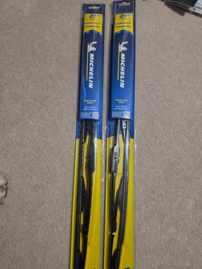 Windscreen Wipers (2x21") - NEW