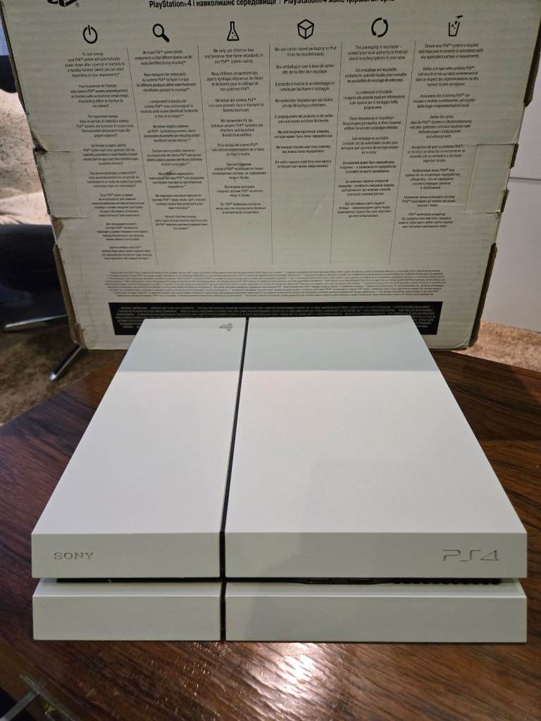 PlayStation 4 Glacier White Matte  500GB