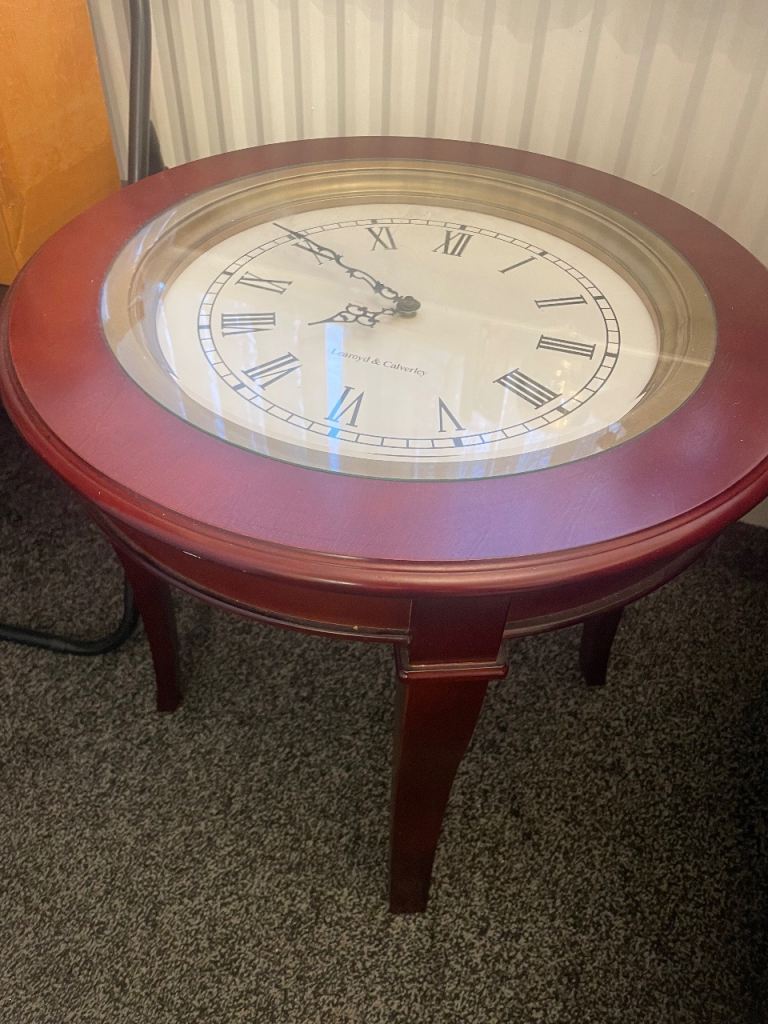Clock side table 