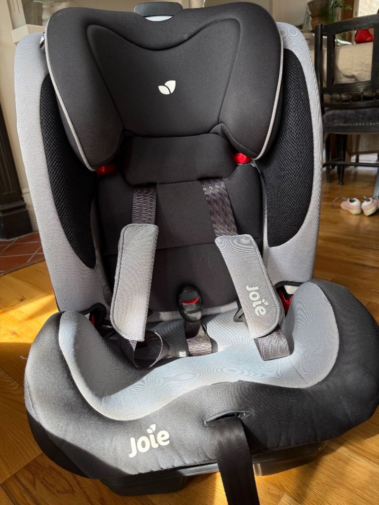 Joie Elevate 1-2-3 (9kg to 36kg) car seat