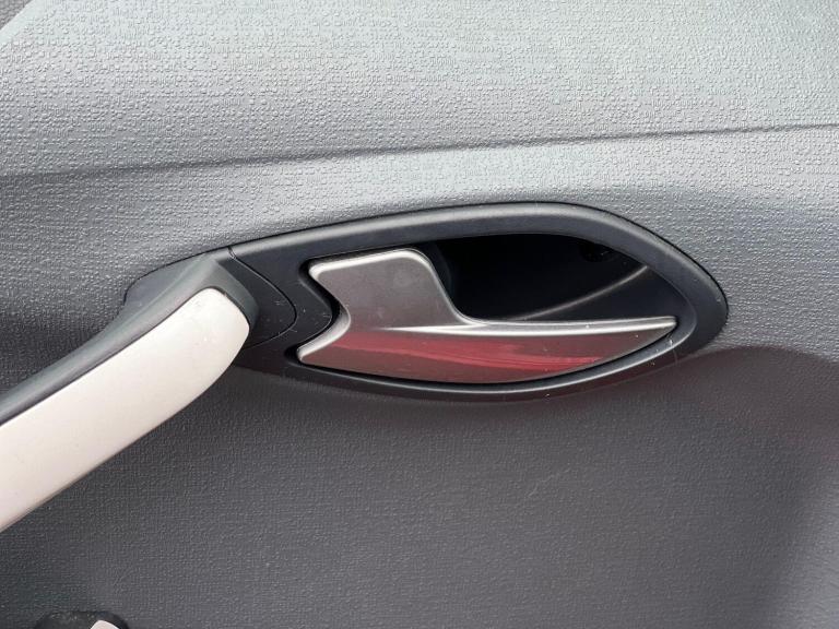 2013 Ford Ka 1.2 Zetec 3dr [Start Stop] HATCHBACK PETROL Manual