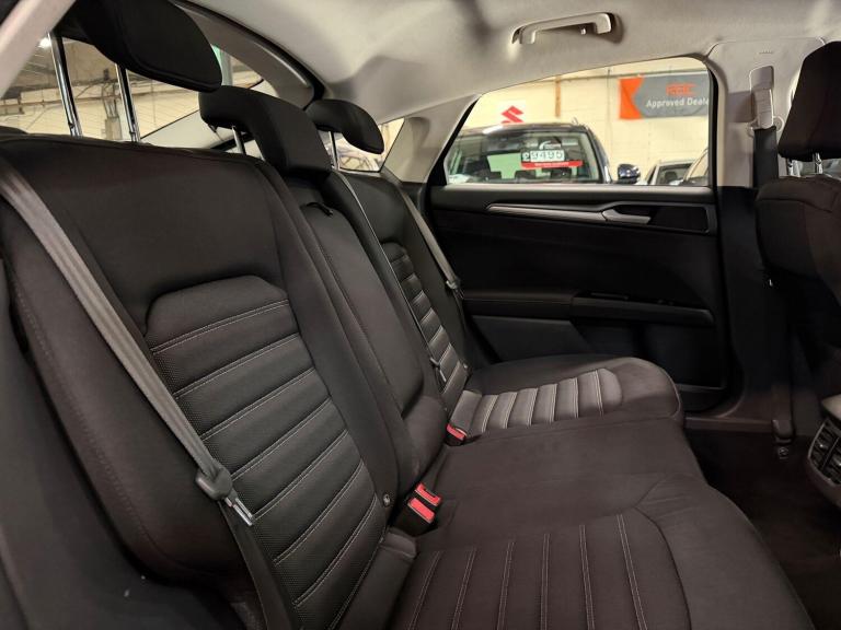 2017 Ford Mondeo 1.5 TDCi ECOnetic Zetec 5dr HATCHBACK DIESEL Manual