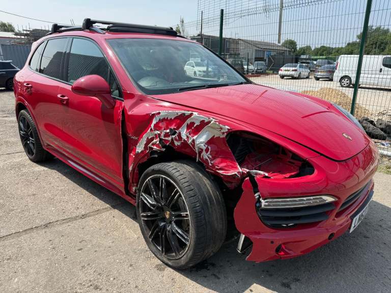 2014 63 REG PORSCHE CAYENNE S V6 HYBRID TIPTRONIC DAMAGED REPAIRABLE SALVAGE