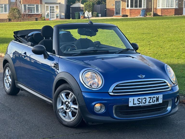 Mini, CONVERTIBLE, Convertible, 2013, Manual, 1598 (cc), 2 doors