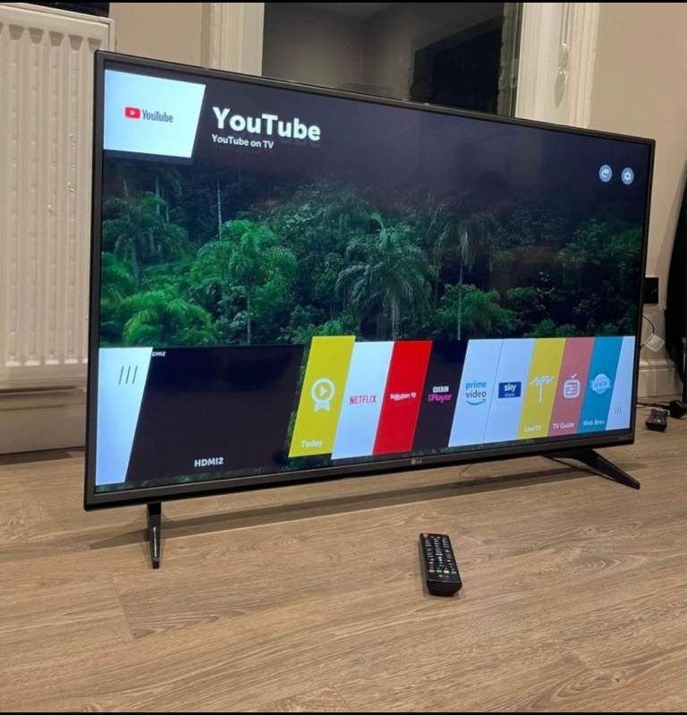 32"LG SMART WIFI LED TV PERFECTLY WORKING 65£