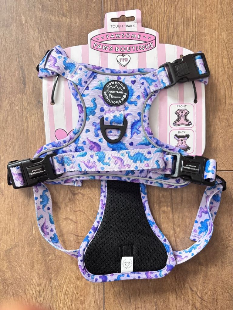 New with tags pawsome paws boutique dog harness
