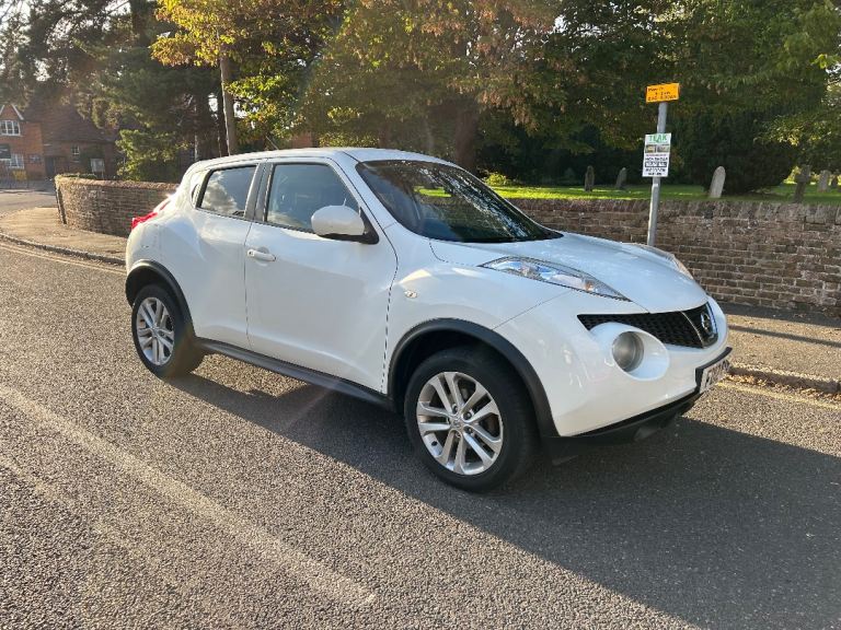 FREE ULEZ NISSAN JUKE TEKNA 1.6 PETROL 2012 LONG MOT LEATHER SEATS 24 MONTHS WARRANTY INCLUDED