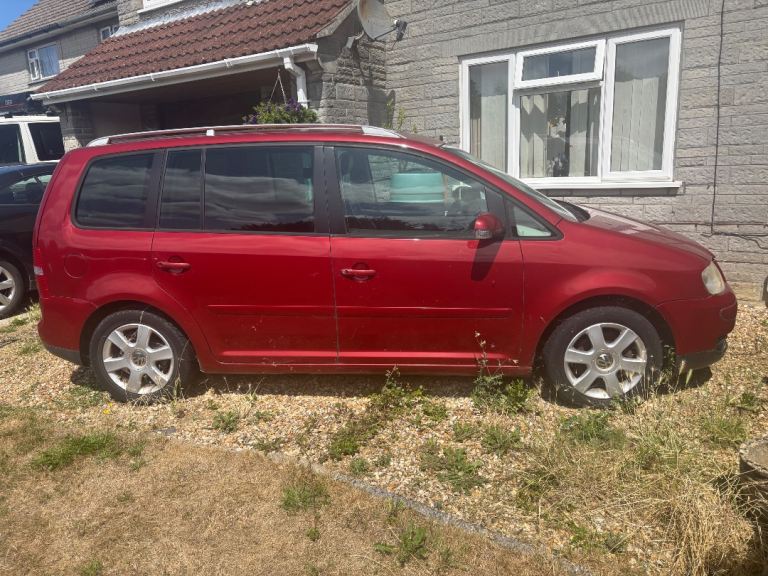 VW Touran 2004 project or parts 