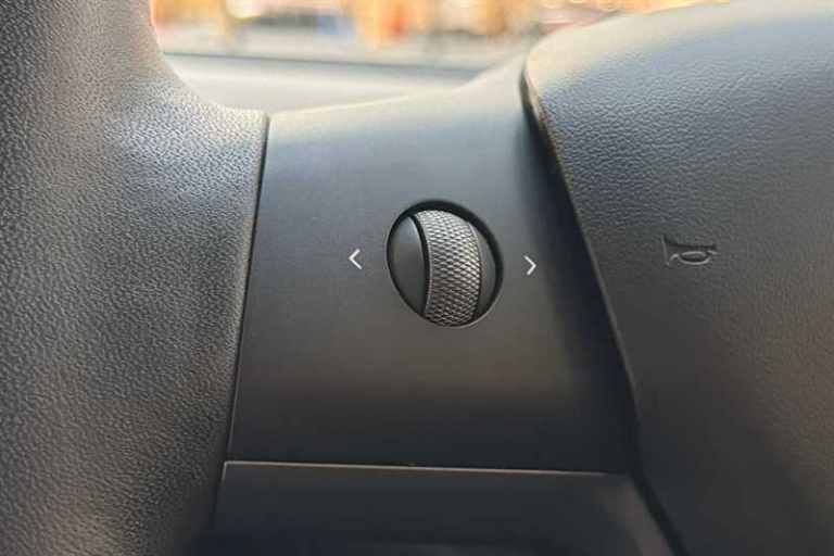 2022 Tesla Model 3 Standard Range Plus Saloon 4dr Electric Auto RWD (241 bhp) Saloon Electric Aut...