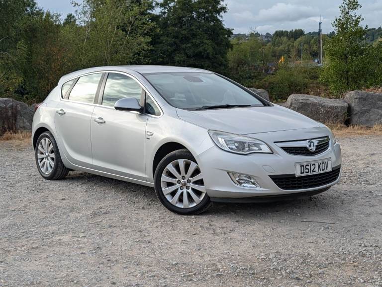 Vauxhall, ASTRA, Hatchback, 2012, Manual, 1598 (cc), 5 doors