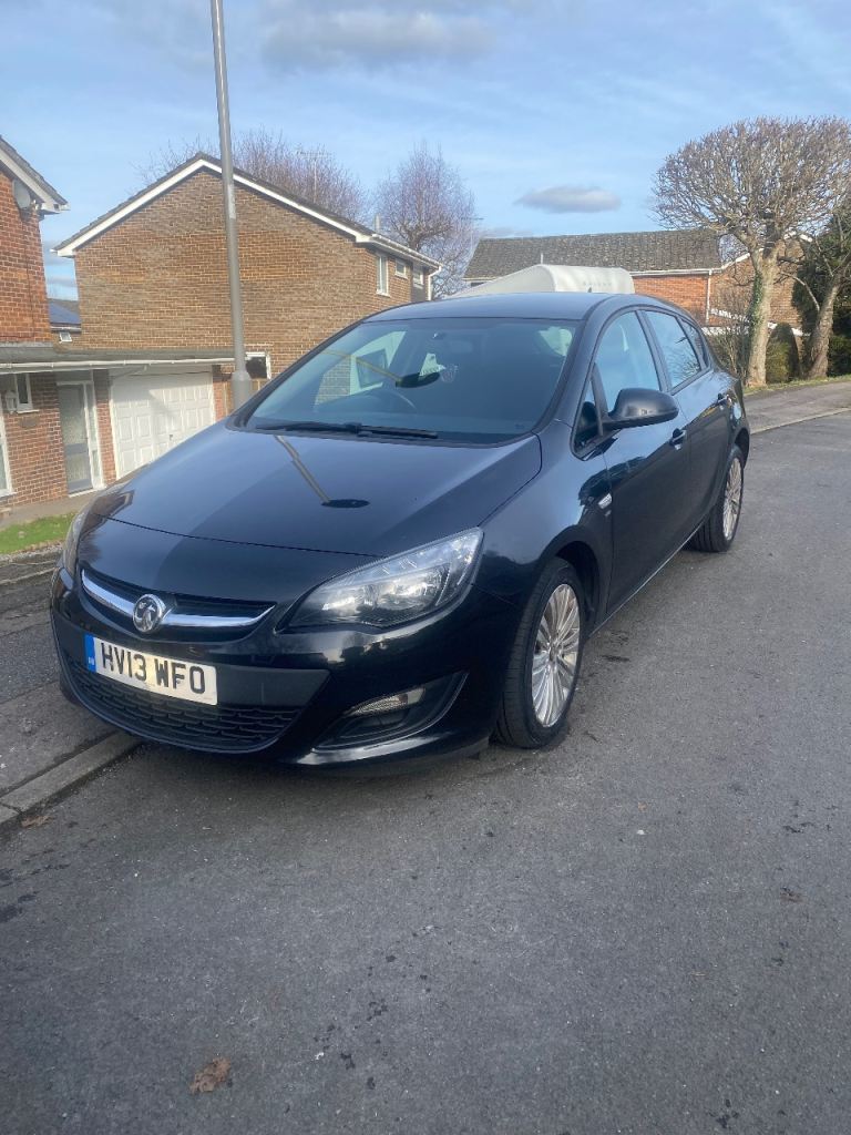 Vauxhall, ASTRA, Hatchback, 2013, Manual, 1598 (cc), 5 doors