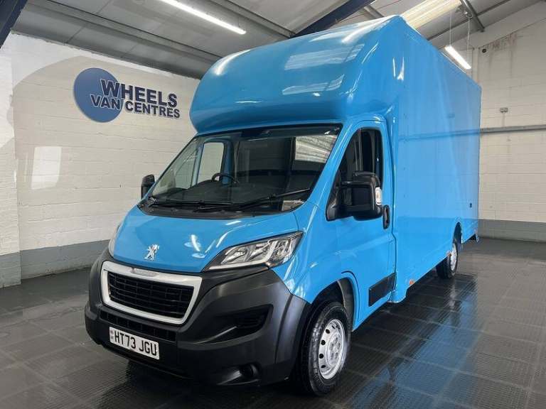 2024 Peugeot Boxer 2.2 BlueHDi Professional Prem+ Chassis Cab 140ps CHASSIS CAB DIESEL Manual