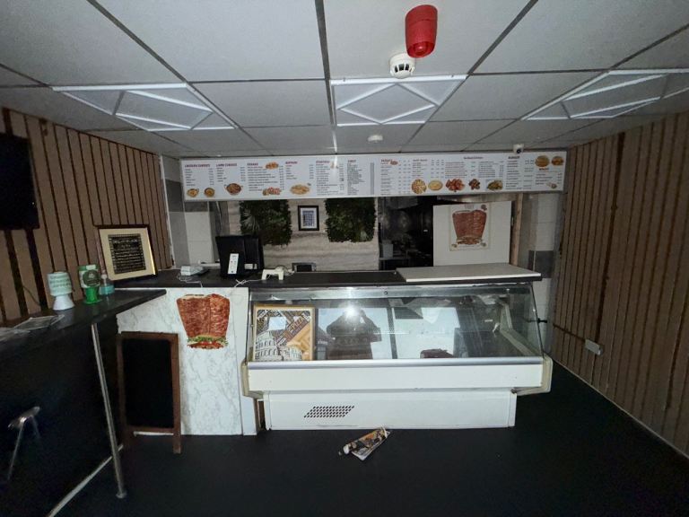 Takeaway Fast Food Shop Business For Sale - Prime Location - Free Parking - 2 Months Rent Free
