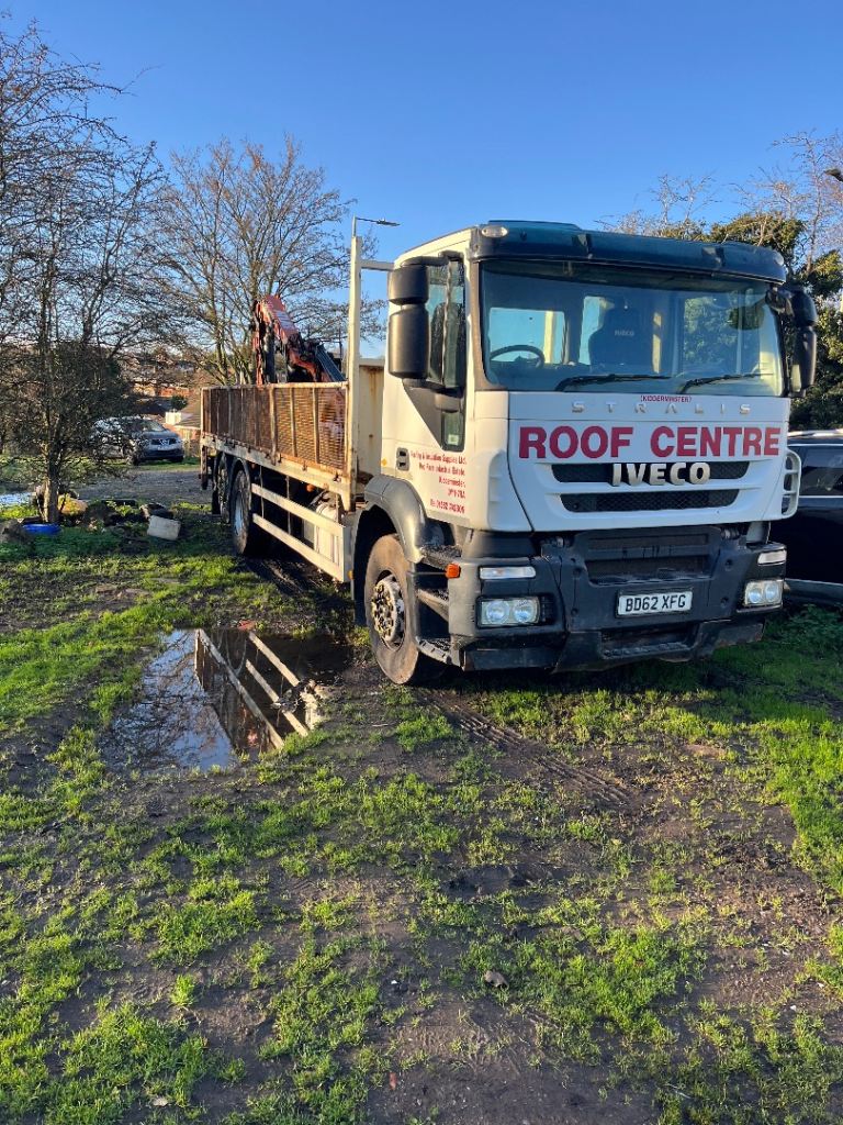 IVECO STRALIS HIAB DROPSIDE LORRY. 26000 KGW  AUTOMATIC 