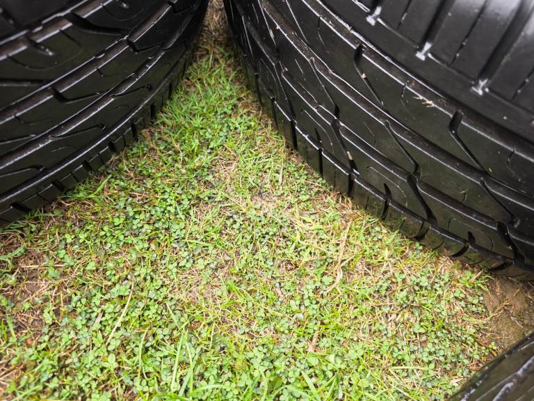 Tyres (x2) 235/35R19, (x4) 245/40R18, x2 (235/60R18) in perfect condition