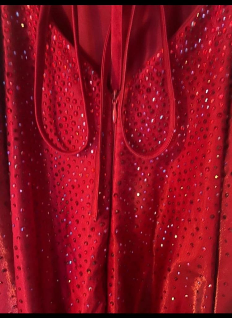 Prom dress red