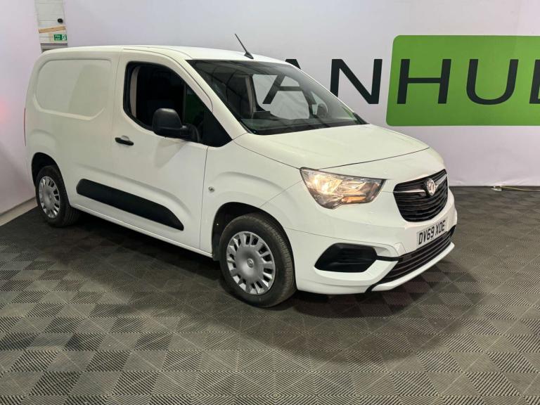 2019 Vauxhall Combo 1.5 Combo 2300 Sportive S/S Panel Van Diesel Manual