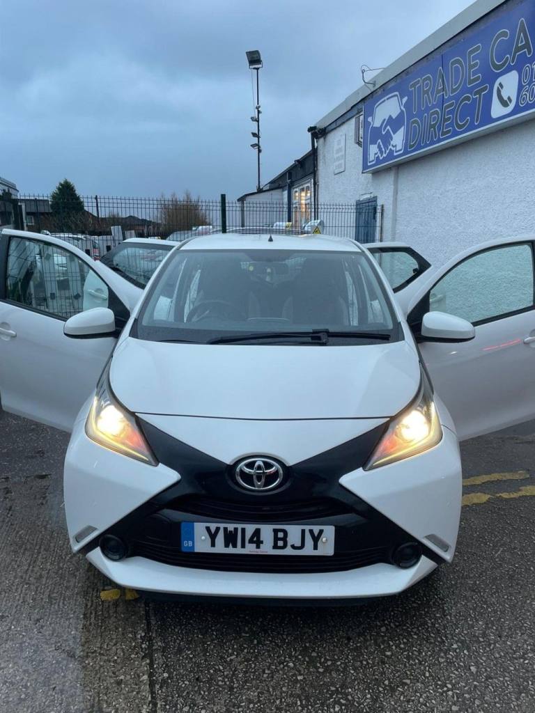 2014 Toyota AYGO 1.0 VVT-i x-play Hatchback 5dr Petrol Manual Euro 5 Euro 5 (68 ps) Hatchback Pet...